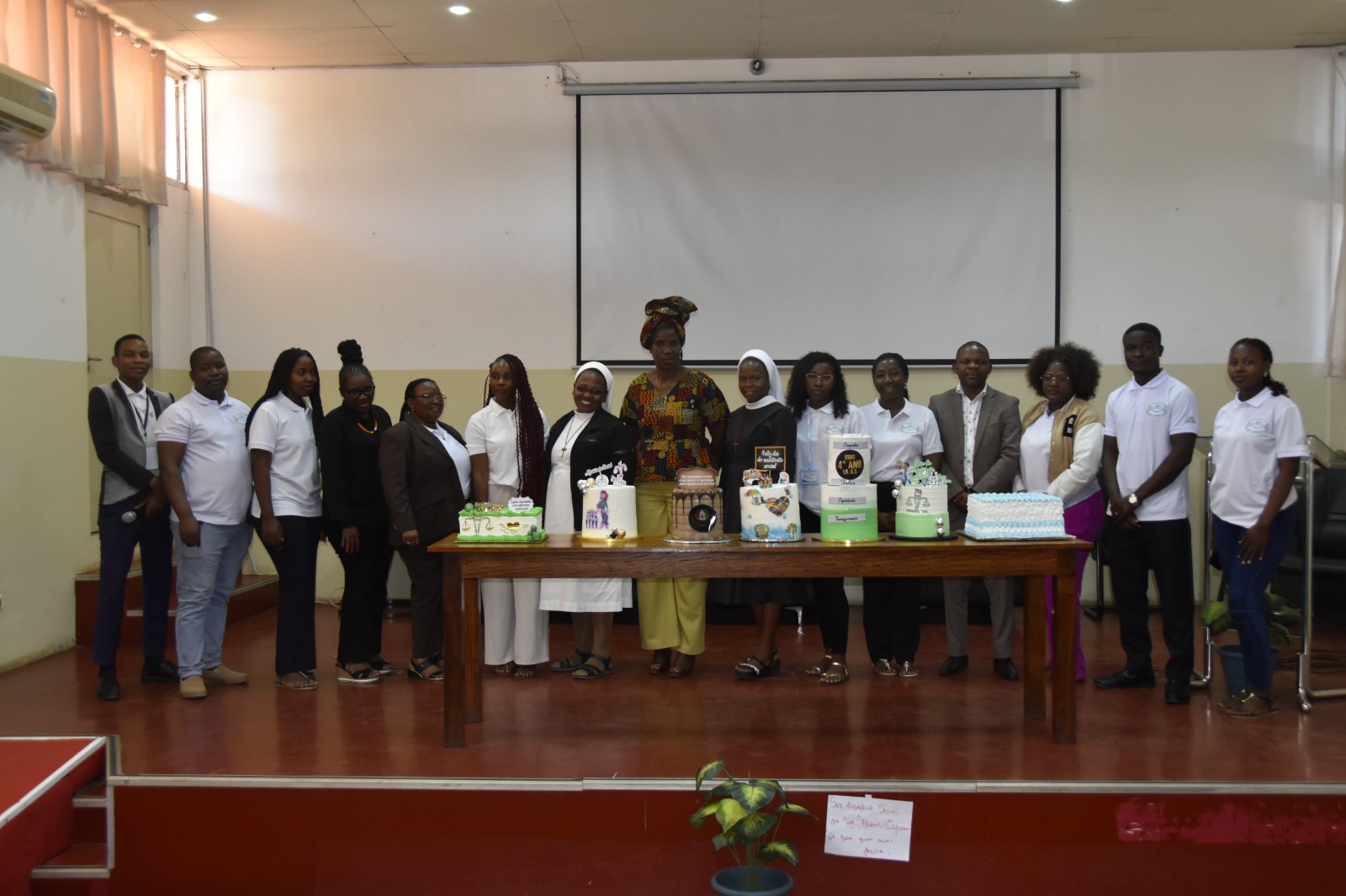 DIA DO CURSO DE EDUCAÇÃO E ASSISTÊNCIA SOCIAL CELEBRADO COM REFLEXÃO SOBRE DESAFIOS DA PROFISSÃO