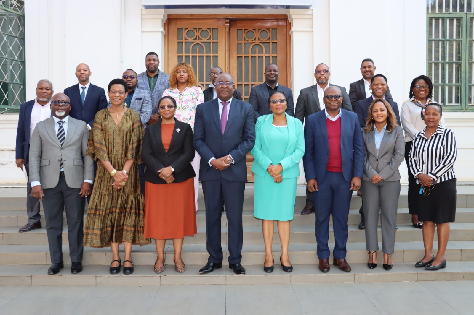 UPMAPUTO E MINISTÉRIO DAS FINANÇAS ASSINAM ACORDO PARA FORMAÇÃO DE QUADROS